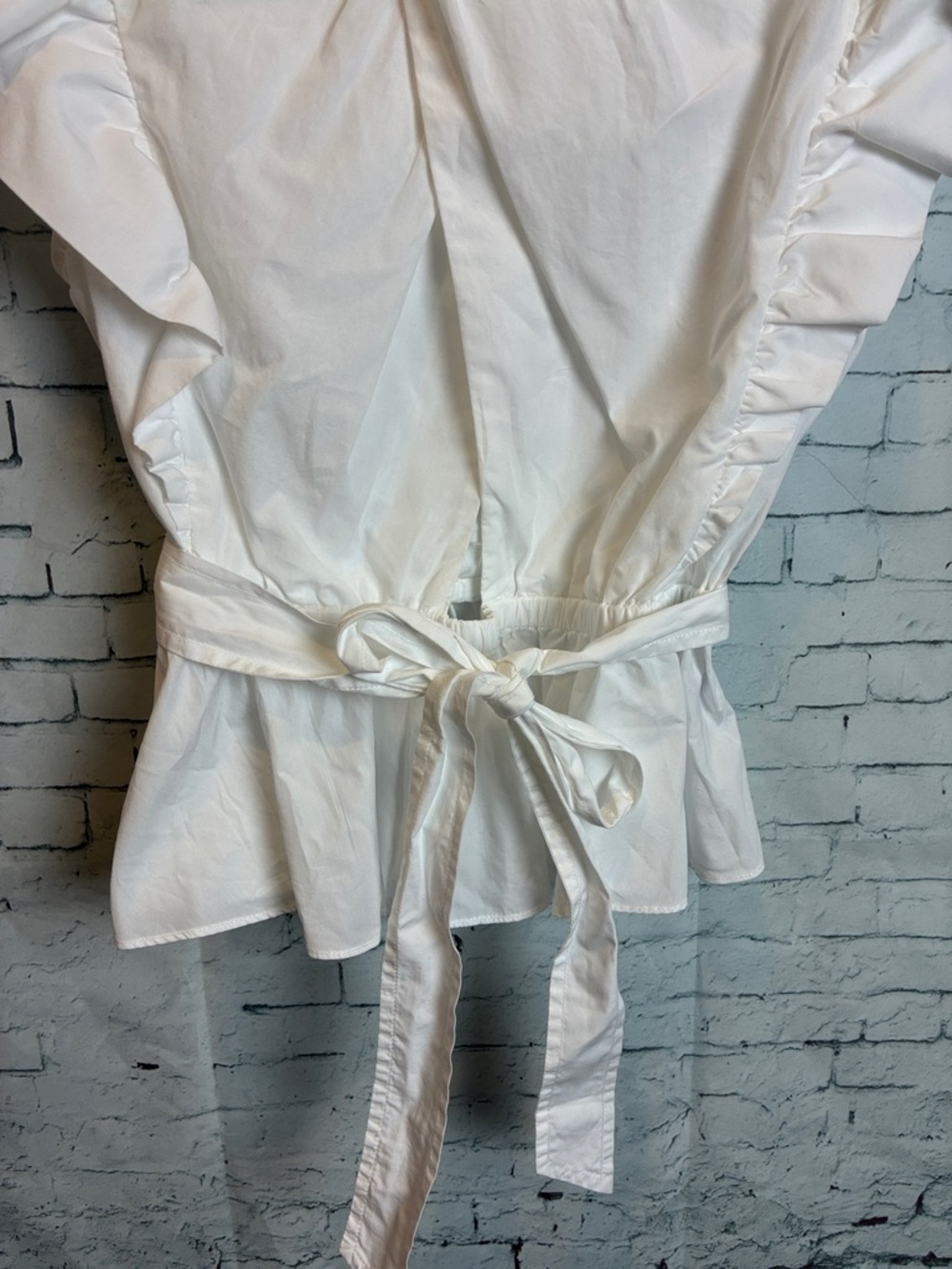 Derek Lam 10 Crosby Brynn Ruffle Wrap White Top Size 6 Like New Elevated Basic - Picture 8 of 16